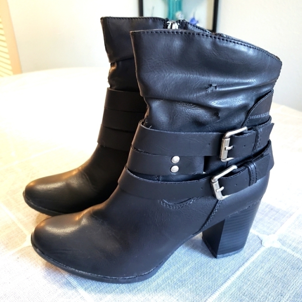 Bongo Boots, Color Black, Size 6.5